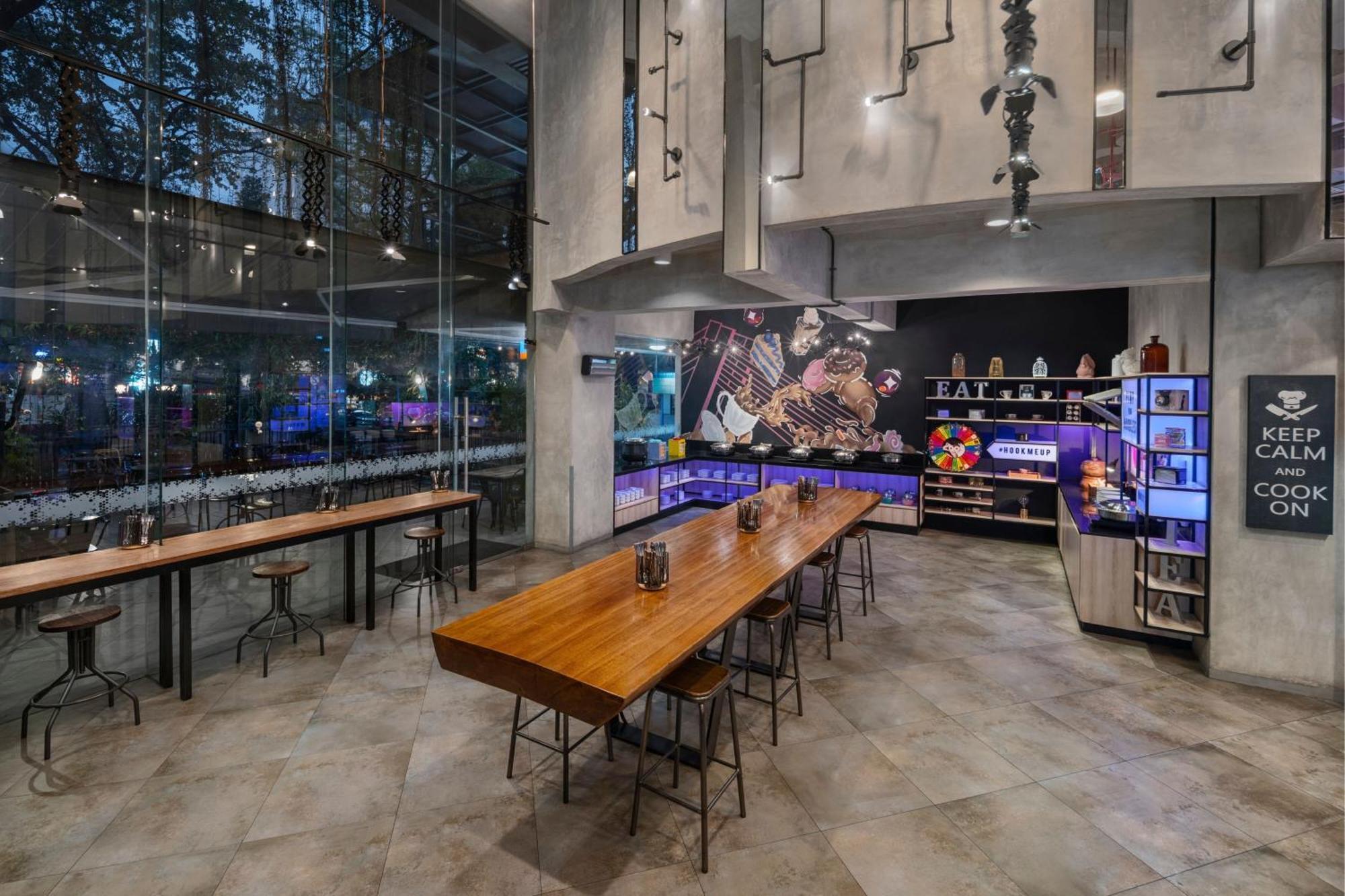 Moxy Bandung Hotell Exteriör bild